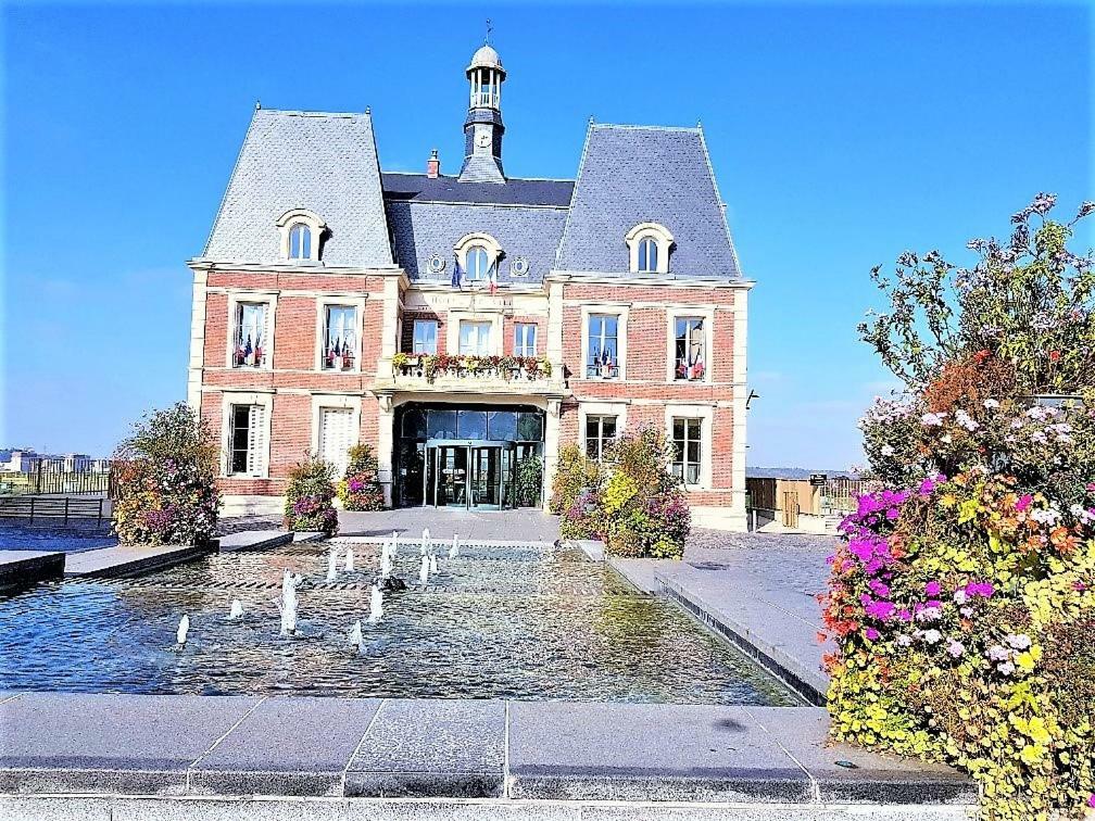 Chambre Privee Entre Paris Et Disneyland Daire Noisy-le-Grand Dış mekan fotoğraf